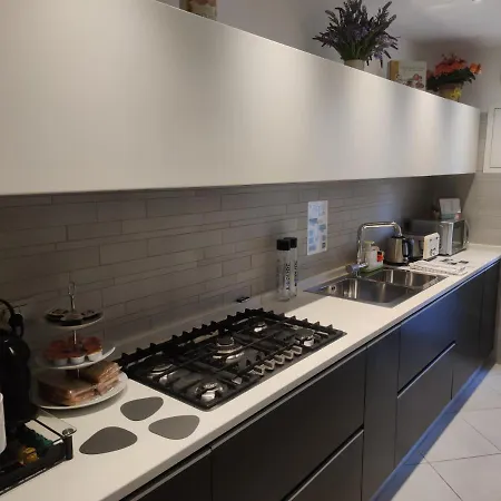 Emmerosa, Centro Citta, Parcheggio Apartment
